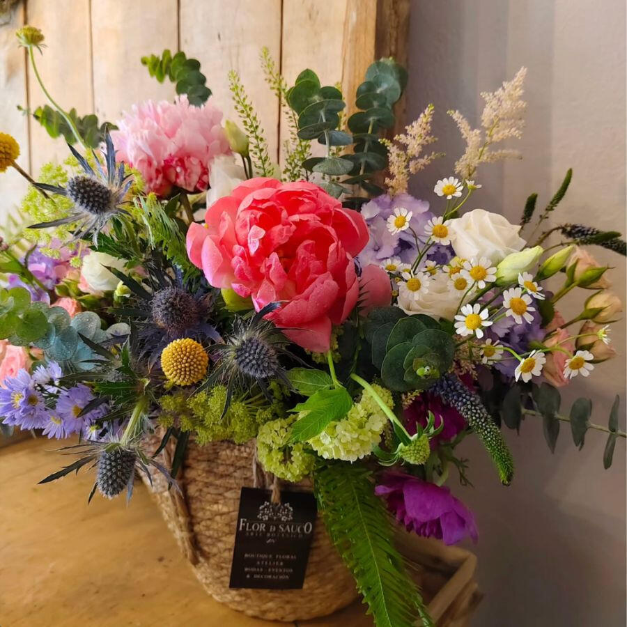 Ramo de primavera - Flor de Sauco - Floristería Ponferrada